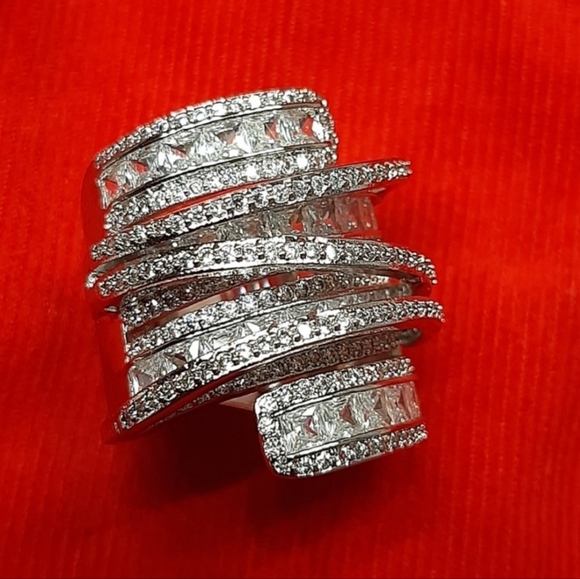 Cubic zirconia wrap cocktail ring sz 8 NEW - Picture 5 of 6